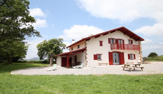 GARATEKOBORDA - SAINT-MARTIN-D'ARBEROUE