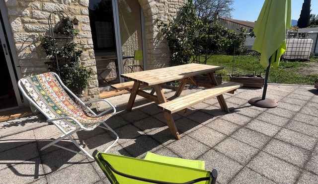 Garden apartment with mountain views