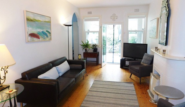 Garden apartment in the heart of Double Bay