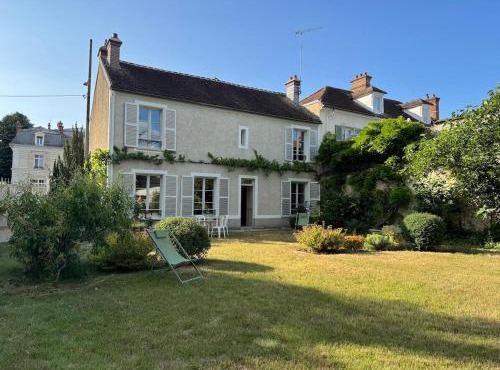 Garden - Center of Fontainebleau - Parking