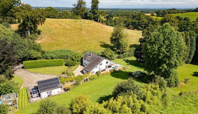 Garden Cottage - Luxury Cottages