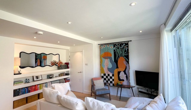 Garden Flat in Clapham South - 4 min from tube/shops