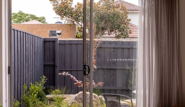 Garden Gem: Coburg Leafy Apt.