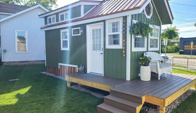 Garden House - Tiny Digs Lakeshore