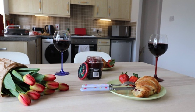 Garden House with parking