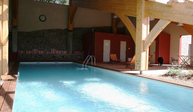 Garden in Oak Duplex 130 m2 4-8 pers. heated pool. Wireless