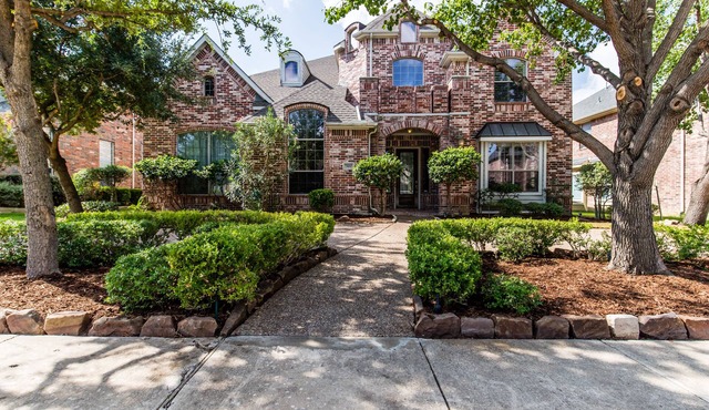 Garden Laurel: 5-Bedroom Placid Getaway