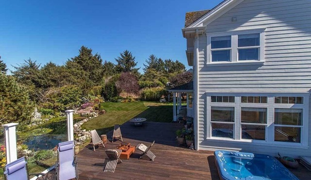 Garden Pond Retreat - Hiking Trails & Hot Tub