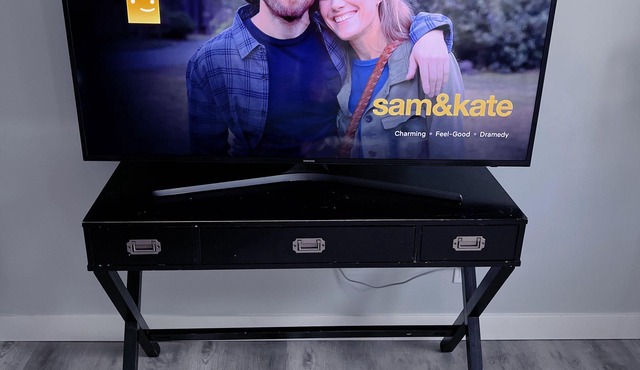 Garden private room with garden-view close LRT&UC,free parking