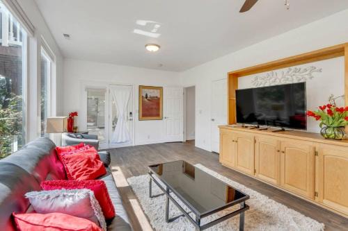 Garden Retreat-River Trail, SLC, Big Rooms,Views