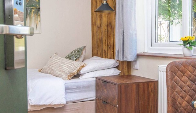 Garden View 7 -Peaceful Single - New Forest