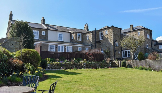 Garden View Apartment