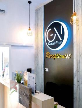 Garden View by Calli Rooms