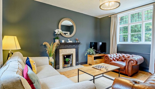 Gardener's Cottage - Nowton Park