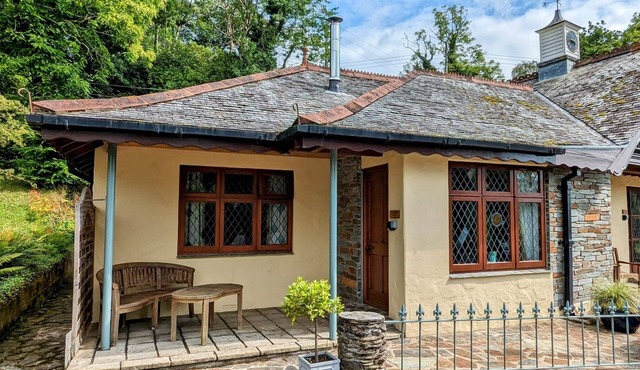 Gardener's Heddon Valley - pet friendly, peaceful and close to SW coast path