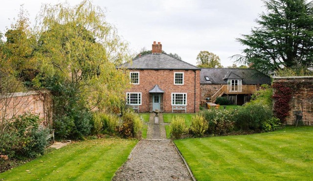Gardener's House - Hawarden Estate