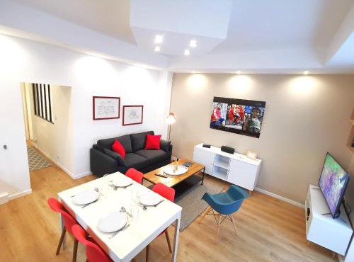 Gare/2 chambres/Appartistic Machines de l île/WIFI FIBRE