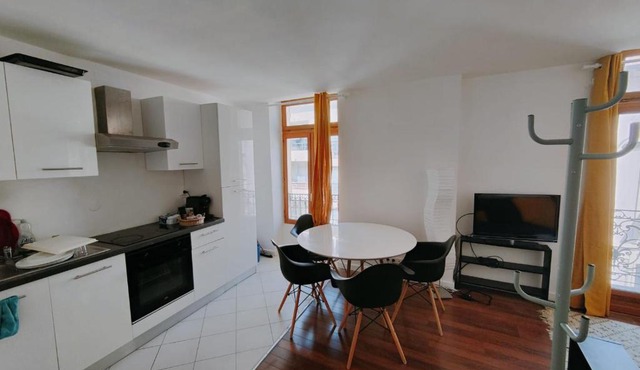 Gare du Sud Liberation 2 pieces lumineux