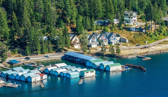 Garfield Bay Home | Private Boat Slip | Scenic Views