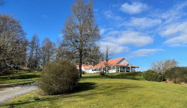 Garlies Lodge - a lodge that sleeps 10 guests in 5 bedrooms