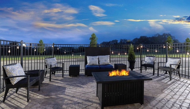 Garner Hotel Clarksville Northeast by IHG