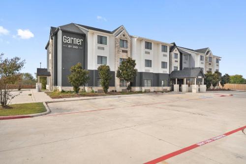 Garner Hotel Gonzales by IHG