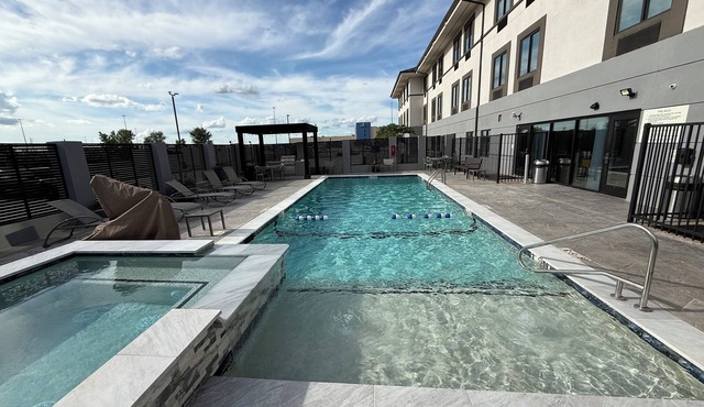 Garner Hotel Norman Universirty Area by IHG