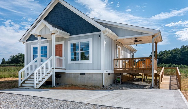 Garrett Place-accessible, Near Marked Tree Winery