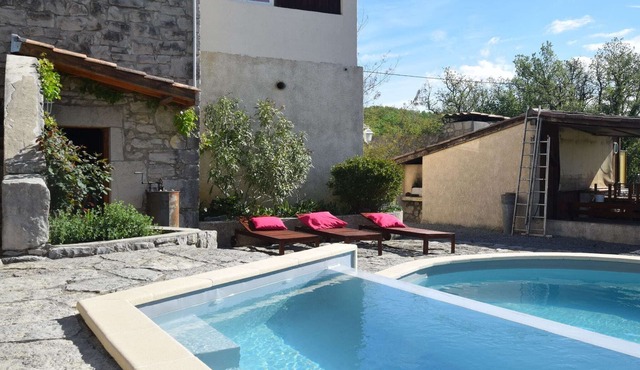 Garrigue Hideaway in Lanas