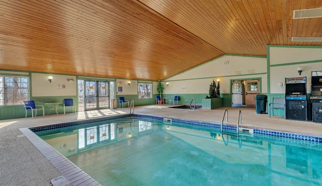 Garrison Inn & Suites