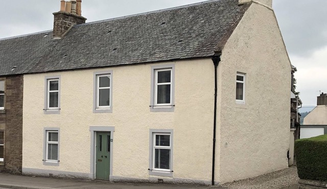 Garron House with Private Bathroom