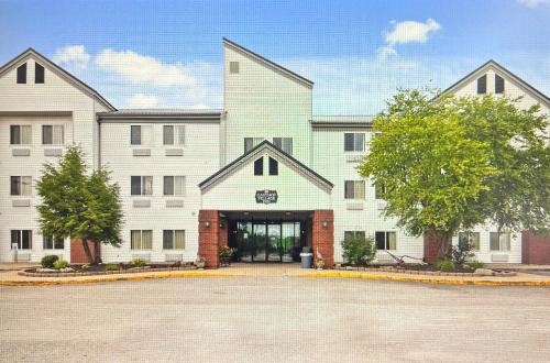 Gasthof Amish Village INN