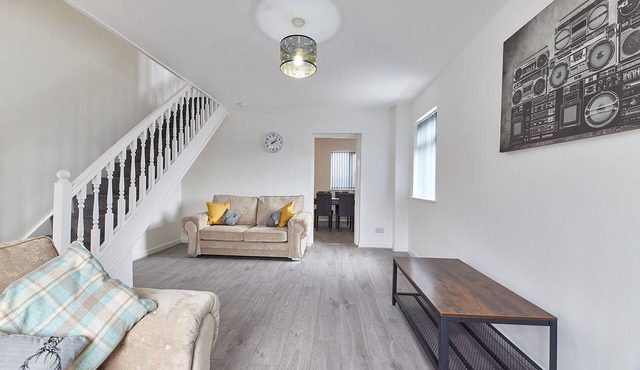 Gatacre House - Stylish 3 bed house