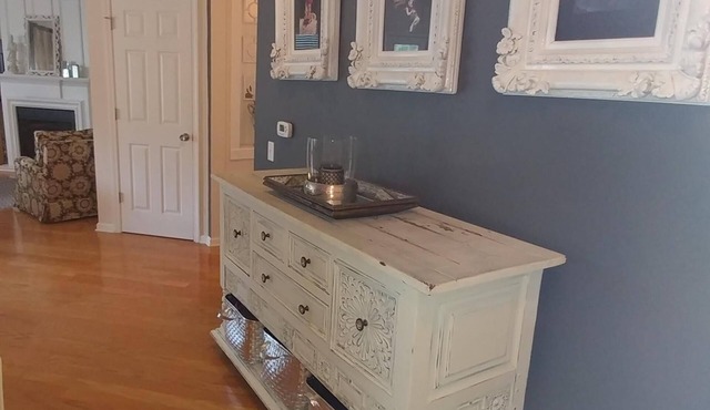 - Gated 2 Bedroom Condo In Ballantyne