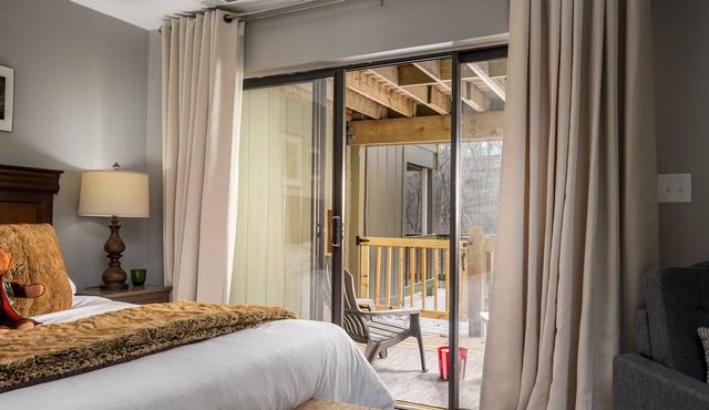 Gated Community Condo among the trees at Lake Monroe, Bloomington, IN