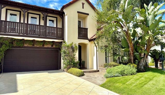Gated community Ocean View home on Cul De Sac! Watch Disneyland fireworks!