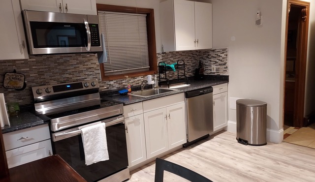 Gated Community! Outdoor pools,lake,boats mini golf, cafe and more!