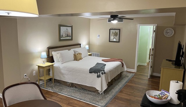 Gated condo in the middle of Tupelo