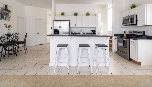 *Gated Cozy lovely home| private pool & Spa| Disney World