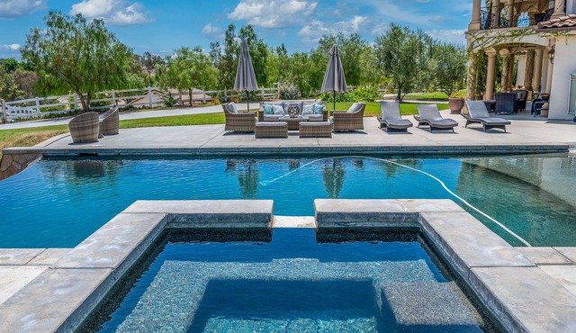 Gated Estate-SALT-WATER POOL,TENNIS COURT, PICKLE BALL, THEATER,GYM & LUSH LAWNS