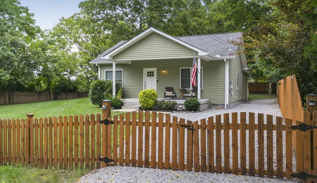 Gated home in the city with total privacy and seclusion!