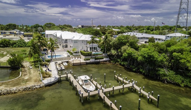Gated Keys Home | Dock, Heated Pool & 2 Pools | Pet-OK