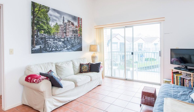 Gated private 1 bedroom condo near airport & golf - available from November.
