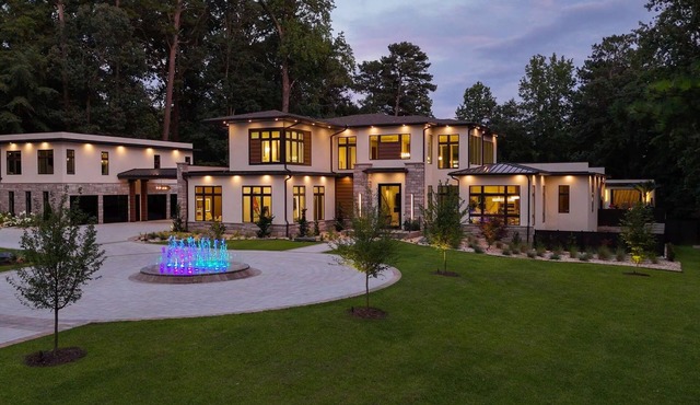 Gated Private Luxury Resort in Buckhead, Atlanta