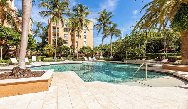 Gated Resort Condo By Hard Rock & Aventura Mall!