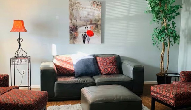 Gated Spacious 3BR 2BA Special Rate 28+ day stays