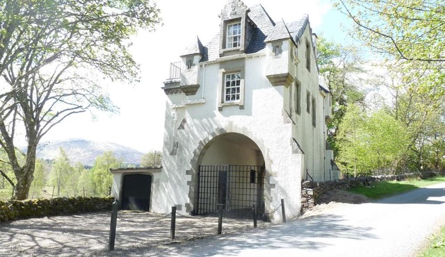 Gatehouse, Bridge of Balgie, Glenlyon