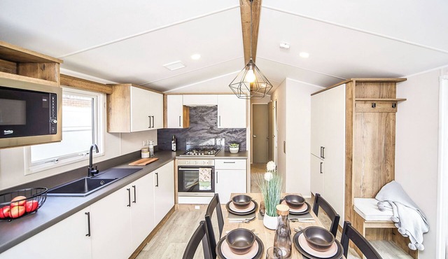 Gatehouse View (Pet Friendly)