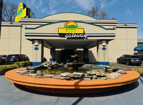 Gateway Hotel