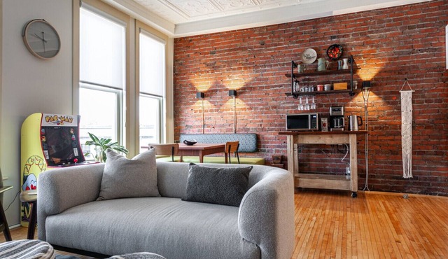 Gateway Inn: Harmony Loft 2BRM